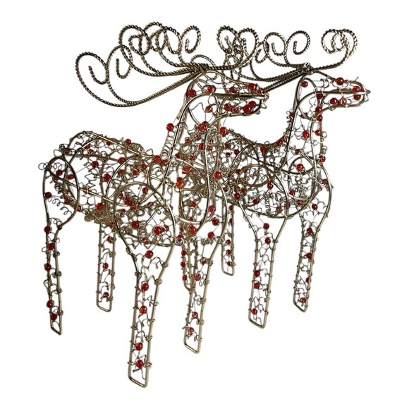 🎄Gold Reindeer with red beading metal set of 2 - Picture 1 of 11